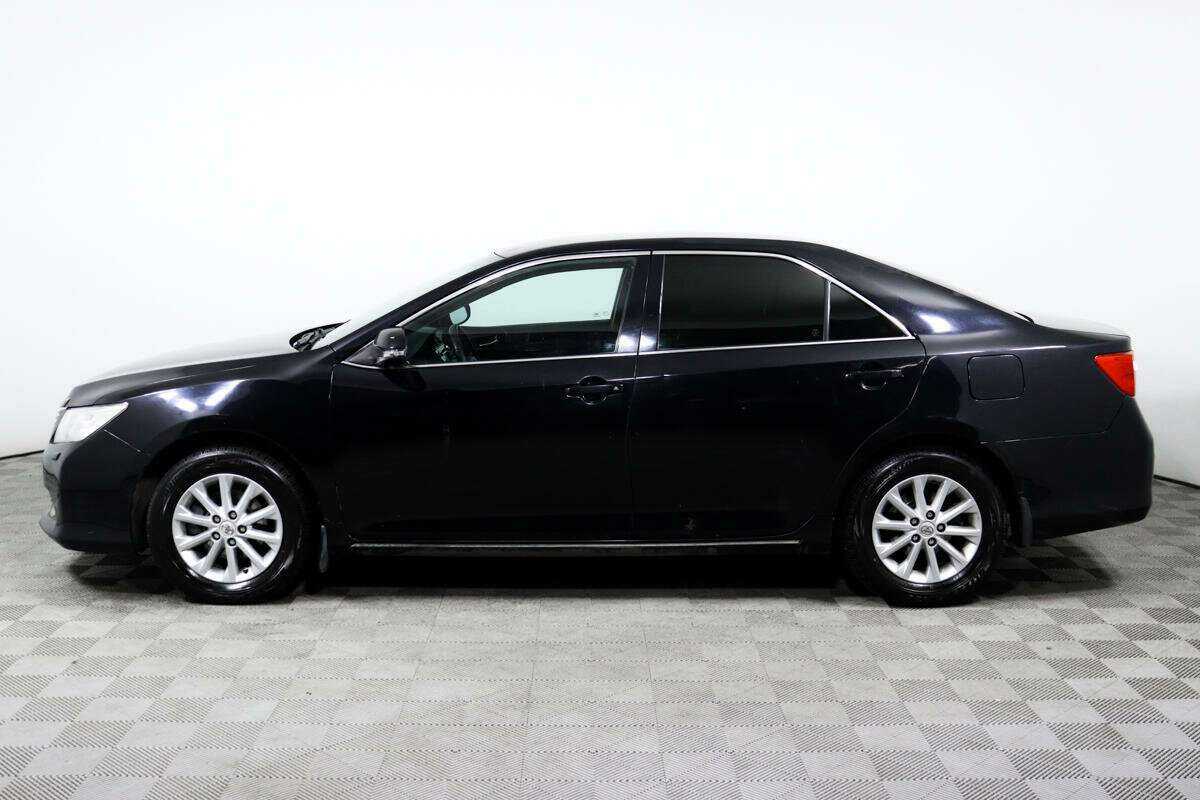 Toyota Camry с пробегом — 2012 год. Фото: #7
