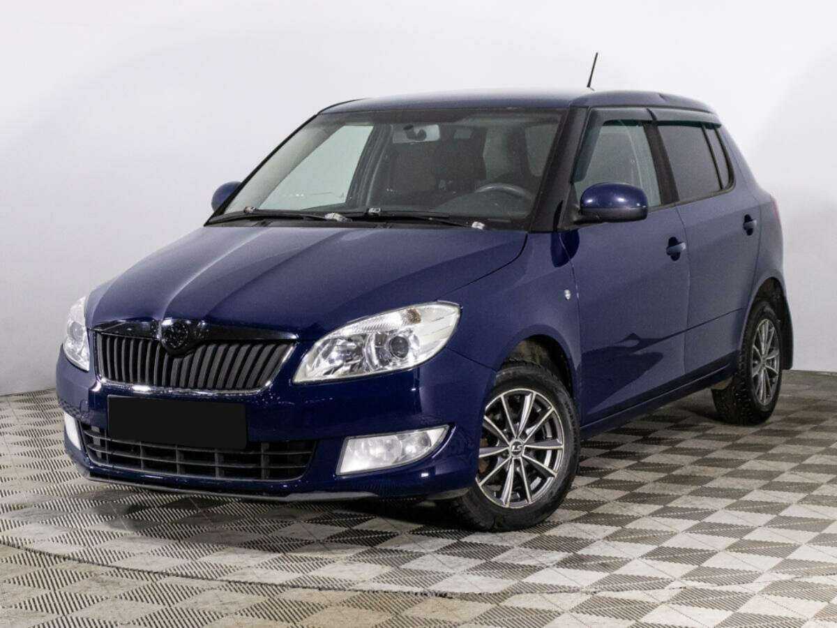 Skoda Fabia с пробегом — 2013 год. Фото: #0
